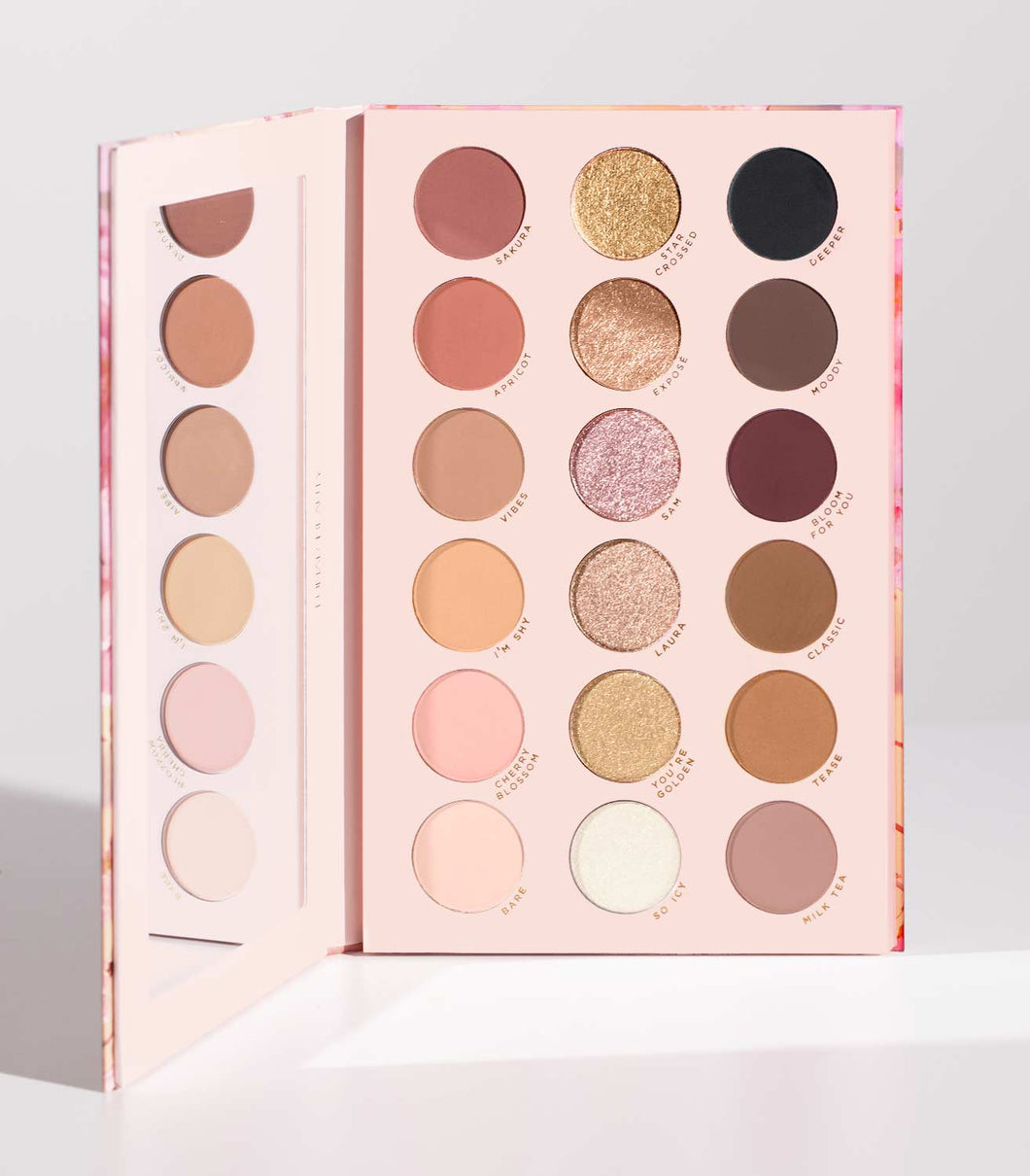 ✨ LUNAR BEAUTY Nude Prism Color Eyeshadow Palette